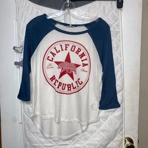Small California Republic baseball tee